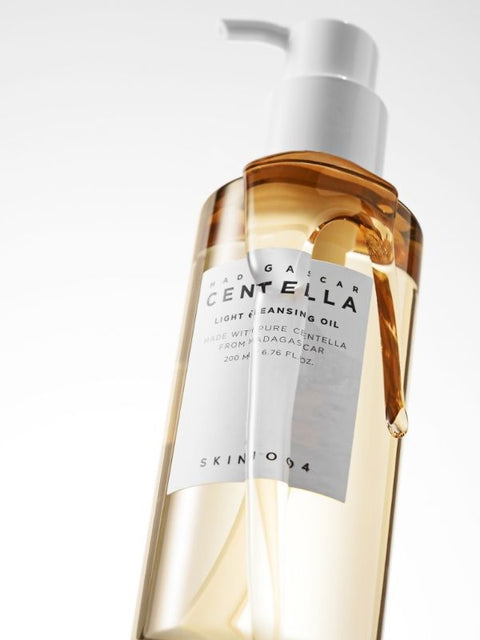 SKIN1004 Madagascar Centella Light Cleansing Oil